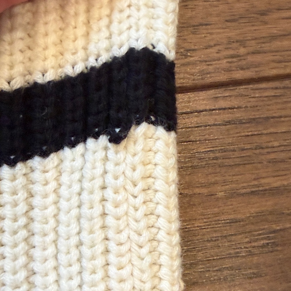 H&M Cream and Black Striped Crewneck Sweater - Picture 4 of 7